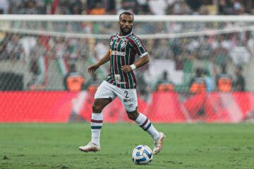 Samuel Xavier sofre torção no joelho e preocupa o Fluminense a menos de um mês do Mundial