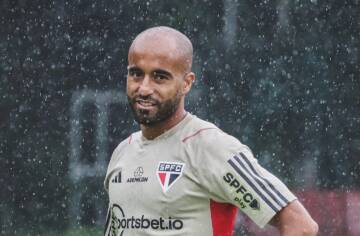 Lucas treina em campo novamente e São Paulo fecha preparação para pegar o Cuiabá; veja provável escalação