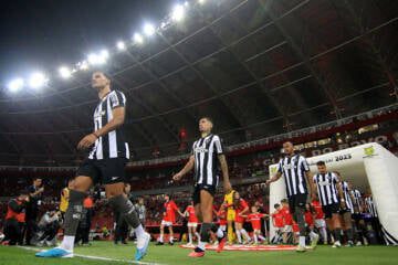 Após temporada frustrante, Botafogo inicia reformulação no elenco para 2024