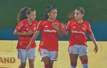 São Paulo estreia na Ladies Cup com derrota para o Internacional