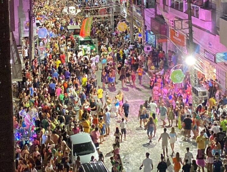 Carnaval 2024: confira a programação dos blocos e escolas de samba em Guarapari
