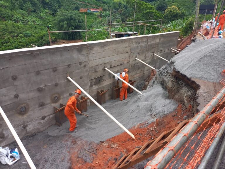 Governo do ES: Obras no Km 97 entre Santa Teresa e Fundão estão avançadas