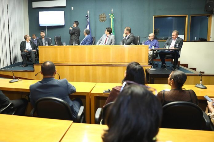 Advogados pedem acesso a processos digitais