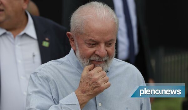Lula pede a ministros agilidade para outro leilão do arroz
