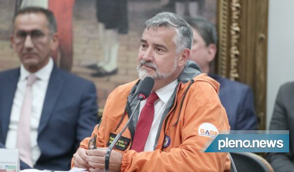 Pimenta insinua que Bilynskyj agrediu mulher em troca de farpas na CCJ