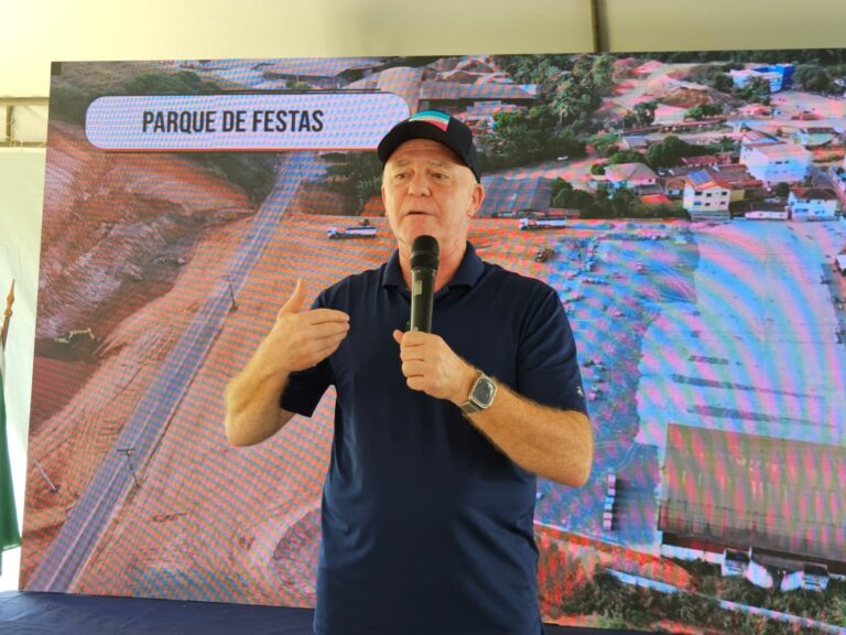 Governo ES inaugura estrada rural e investe em São Roque do Canaã