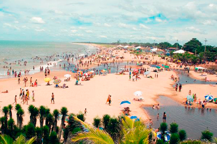 Carnaval 2025 em Presidente Kennedy encerra com grandes shows em Marobá e Neves