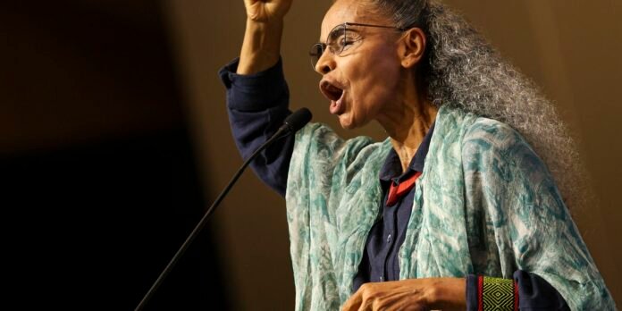 Marina Silva diz que propostas democratizam política ambiental