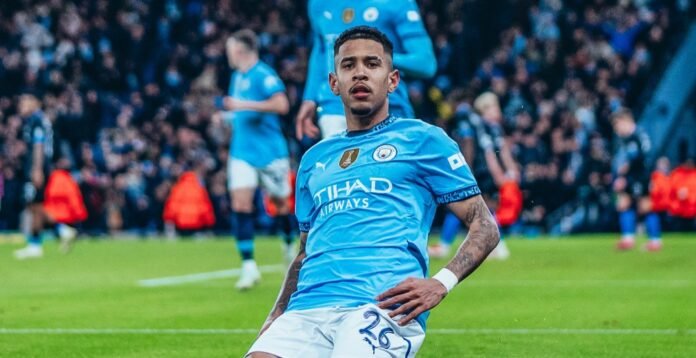 Savinho e Igor Jesus aparecem em ranking de transferências com maiores ganhos capitais para os clubes