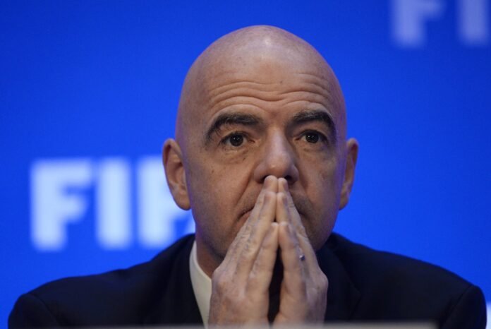Presidente da Fifa diz que Mundial de Clubes marca "nova era" para o futebol
